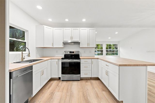 1468 19TH STREET, Sarasota, FL 34234