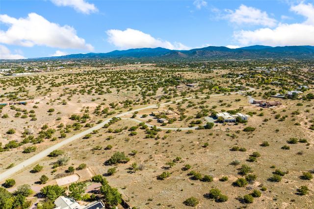 28 Vereda Serena, Lot 2, Santa Fe, NM 87508