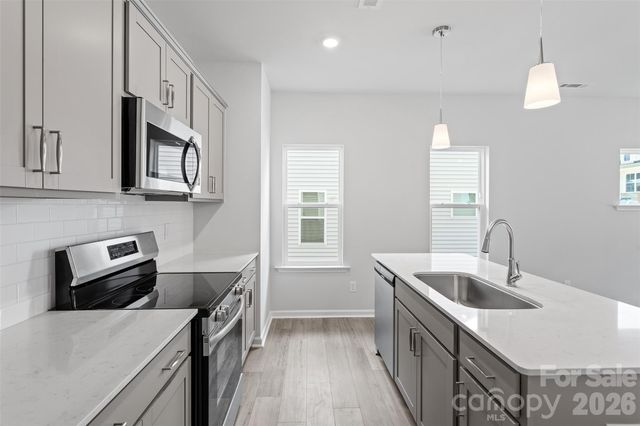 5861 Tuckaseegee Road 03, Charlotte, NC 28208