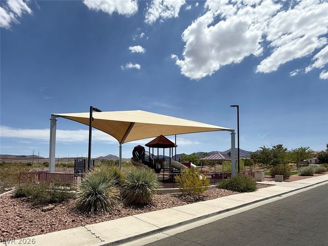 2424 Taragato Avenue, Henderson, NV 89052
