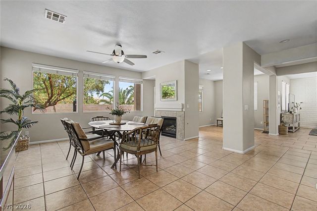 2424 Taragato Avenue, Henderson, NV 89052