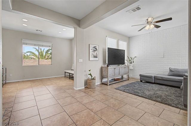 2424 Taragato Avenue, Henderson, NV 89052