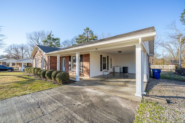 355 CENTRAL AVE, Savannah, TN 38372