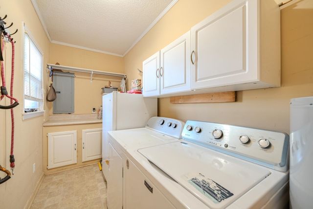 355 CENTRAL AVE, Savannah, TN 38372