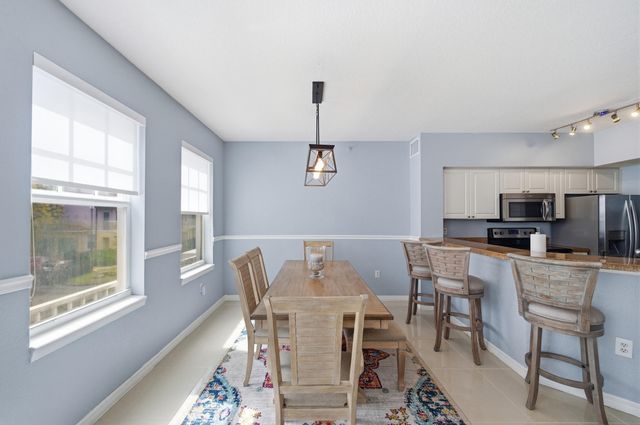 6562 W Sample Road 6562, Coral Springs, FL 33067