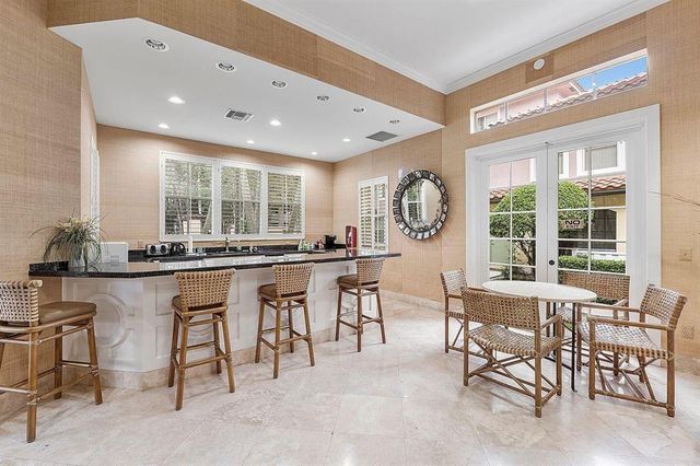 6562 W Sample Road 6562, Coral Springs, FL 33067