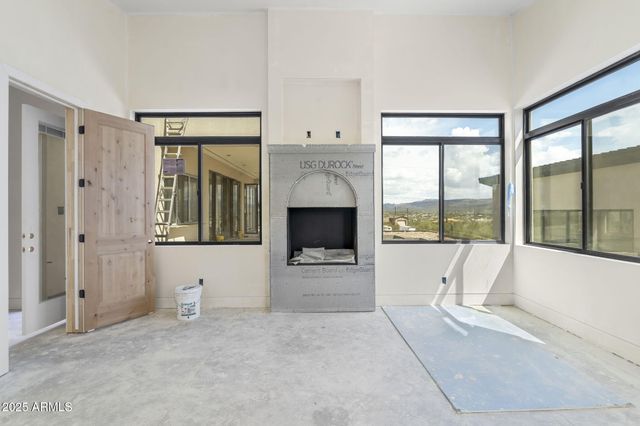 1730 W SENTINEL ROCK Road, Phoenix, AZ 85086