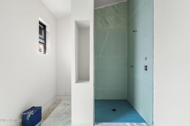 1730 W SENTINEL ROCK Road, Phoenix, AZ 85086