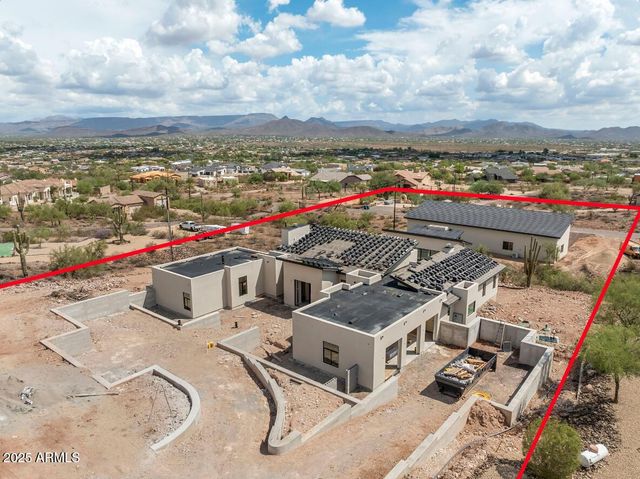 1730 W SENTINEL ROCK Road, Phoenix, AZ 85086