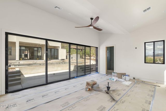 1730 W SENTINEL ROCK Road, Phoenix, AZ 85086