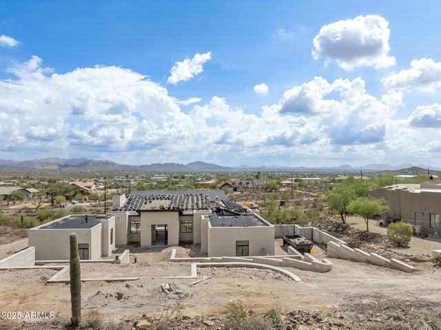 1730 W SENTINEL ROCK Road, Phoenix, AZ 85086