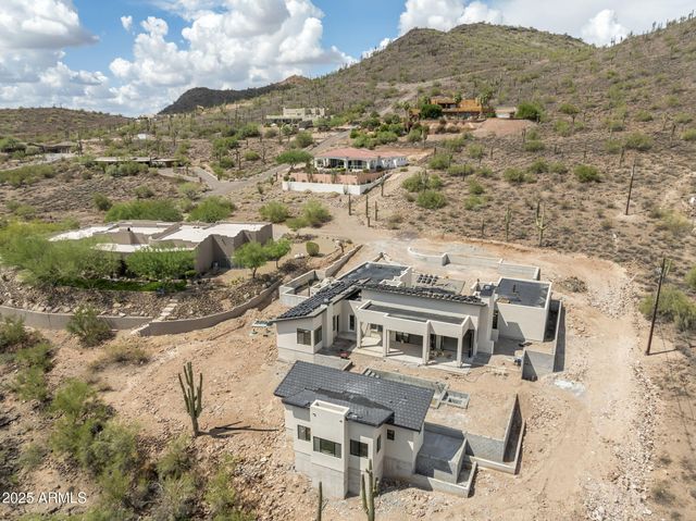 1730 W SENTINEL ROCK Road, Phoenix, AZ 85086