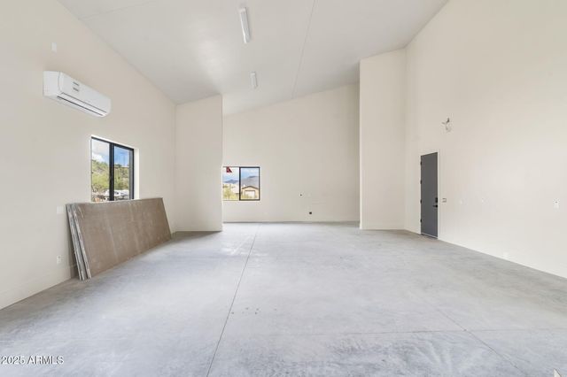 1730 W SENTINEL ROCK Road, Phoenix, AZ 85086