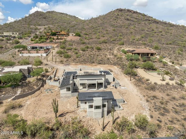 1730 W SENTINEL ROCK Road, Phoenix, AZ 85086