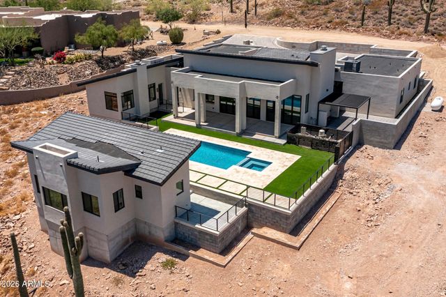 1730 W SENTINEL ROCK Road, Phoenix, AZ 85086