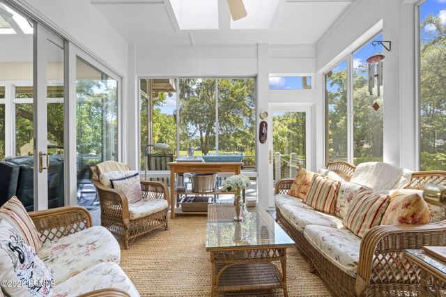 410 Island Circle, St. Helena Island, SC 29920