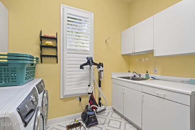 410 Island Circle, St. Helena Island, SC 29920