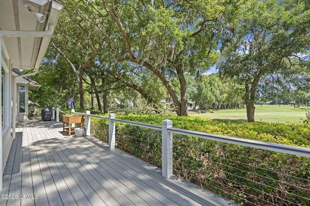 410 Island Circle, St. Helena Island, SC 29920