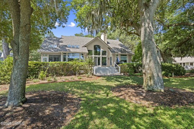 410 Island Circle, St. Helena Island, SC 29920