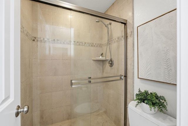 565 W Latimer Avenue, Campbell, CA 95008