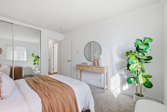 565 W Latimer Avenue, Campbell, CA 95008