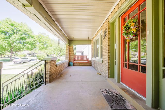 2232 Gladstone Ave, Louisville, KY 40205