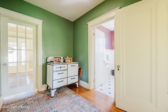 2232 Gladstone Ave, Louisville, KY 40205