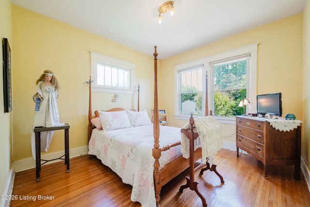 2232 Gladstone Ave, Louisville, KY 40205