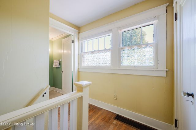 2232 Gladstone Ave, Louisville, KY 40205