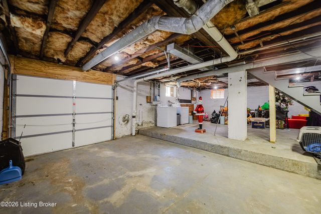 2232 Gladstone Ave, Louisville, KY 40205