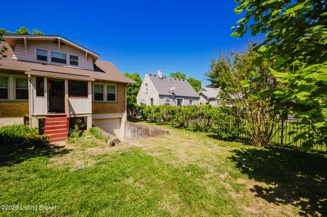 2232 Gladstone Ave, Louisville, KY 40205