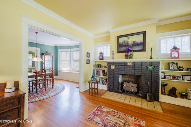 2232 Gladstone Ave, Louisville, KY 40205