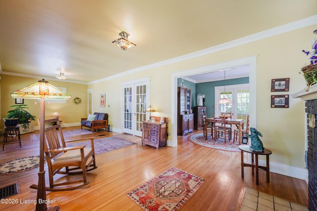 2232 Gladstone Ave, Louisville, KY 40205