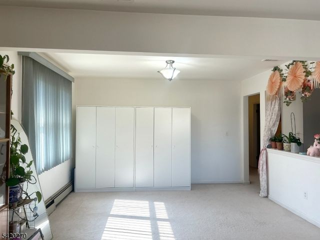 525 Stuyvesant Ave 2, Lyndhurst Twp., NJ 07071