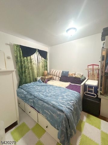 525 Stuyvesant Ave 2, Lyndhurst Twp., NJ 07071