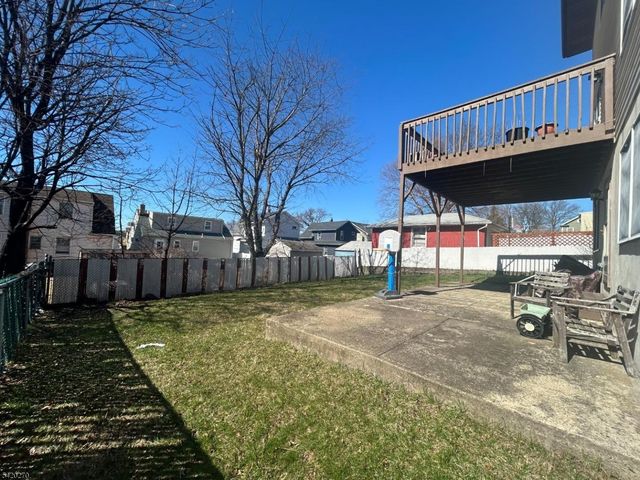 525 Stuyvesant Ave 2, Lyndhurst Twp., NJ 07071