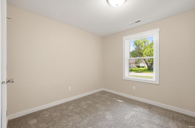 15115 Hedgebrook Drive, Huntertown, IN 46748