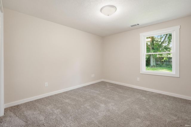 15115 Hedgebrook Drive, Huntertown, IN 46748