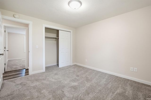 15115 Hedgebrook Drive, Huntertown, IN 46748