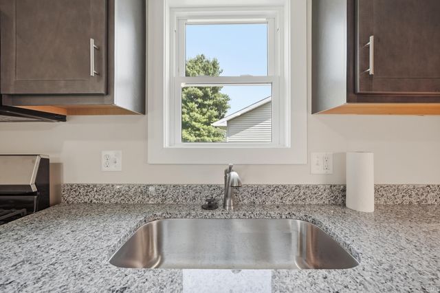 15115 Hedgebrook Drive, Huntertown, IN 46748