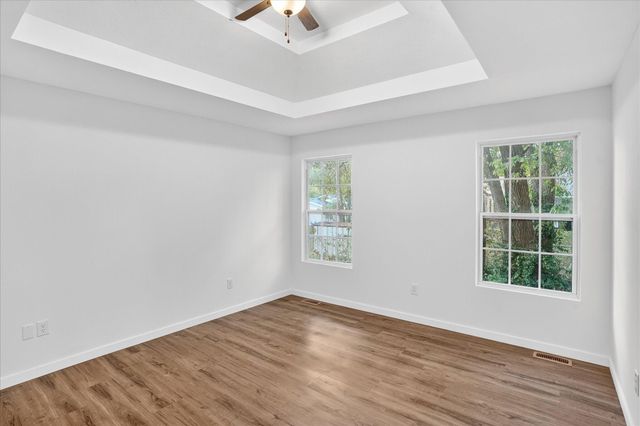 1027 South Missouri Avenue, Springfield, MO 65807