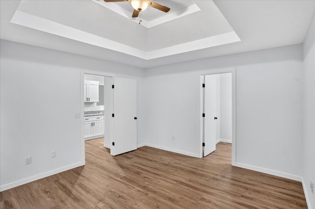 1027 South Missouri Avenue, Springfield, MO 65807