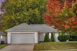 1027 South Missouri Avenue, Springfield, MO 65807