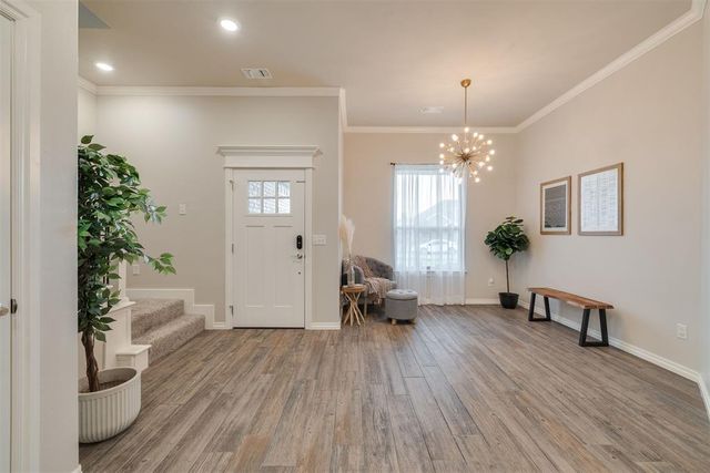 801 Bison Crossing Drive, Yukon, OK 73099