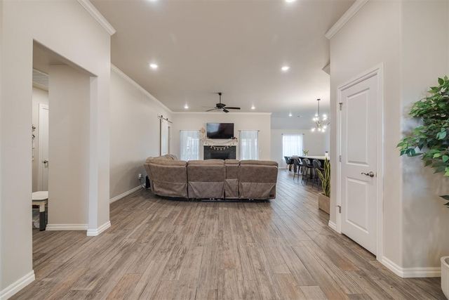 801 Bison Crossing Drive, Yukon, OK 73099