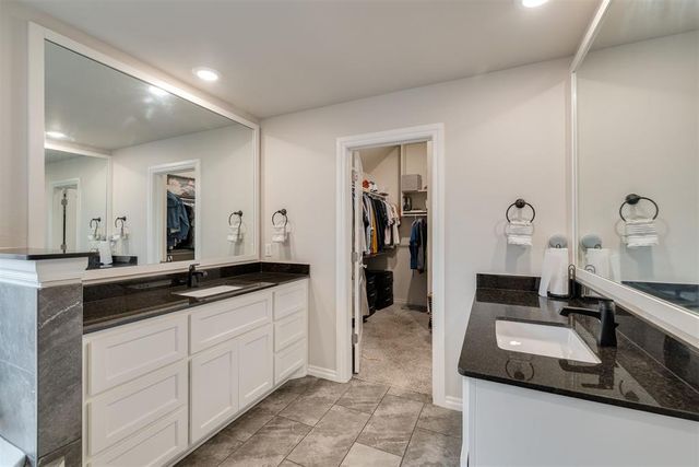 801 Bison Crossing Drive, Yukon, OK 73099