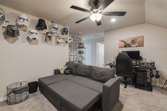 801 Bison Crossing Drive, Yukon, OK 73099