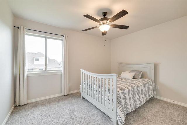 801 Bison Crossing Drive, Yukon, OK 73099
