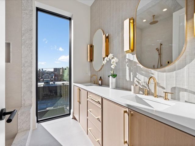 1433 W Cortez Street PH, Chicago, IL 60622