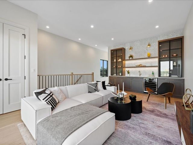 1433 W Cortez Street PH, Chicago, IL 60622